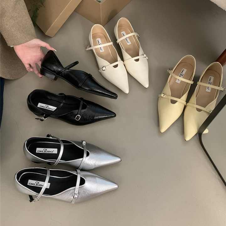 حذاء نسائي كاجوال