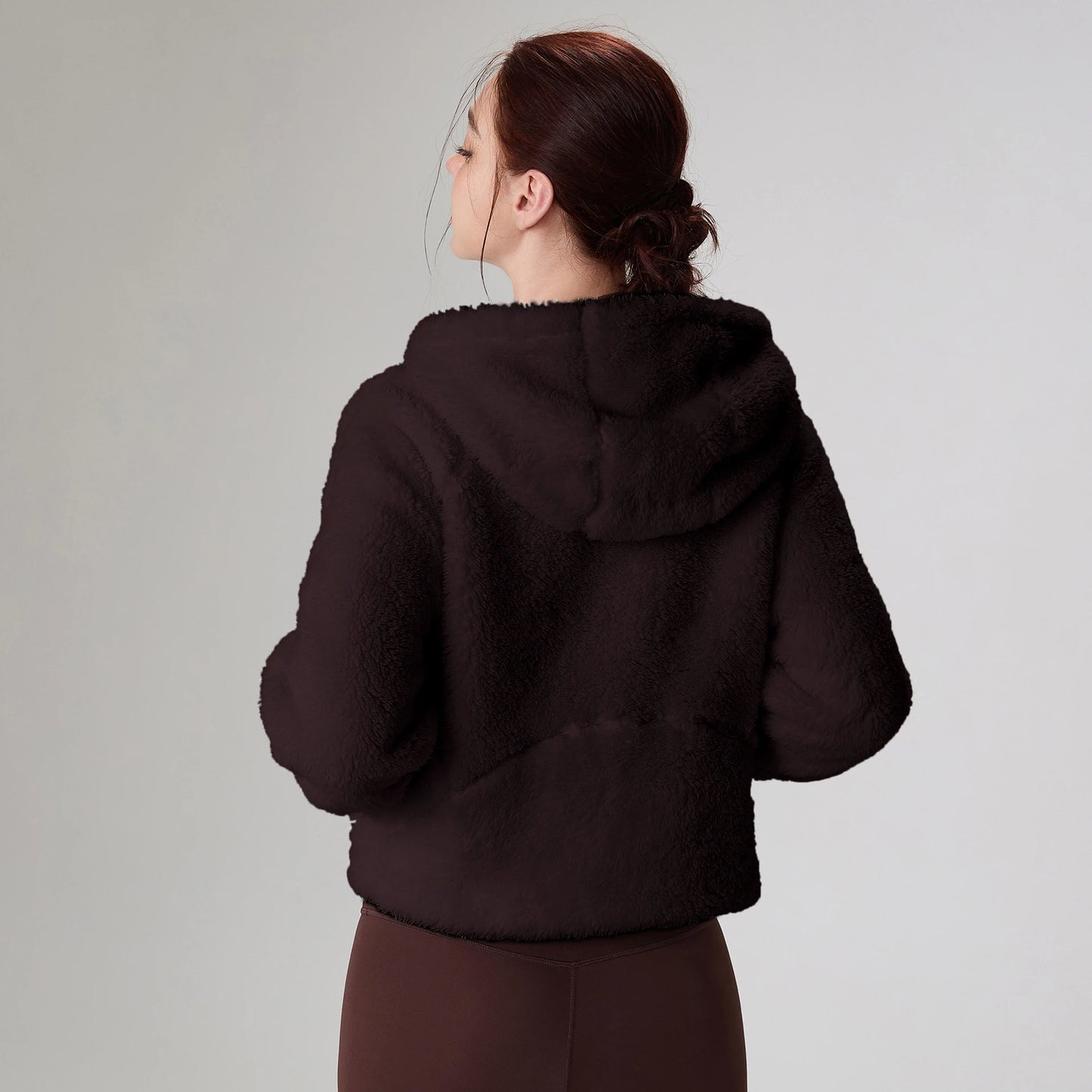 ملابس نسائية شتوية