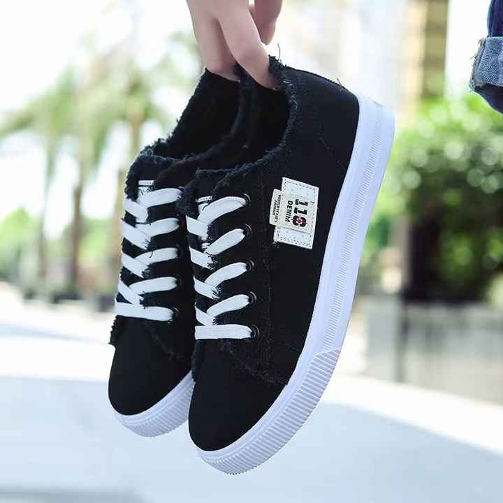 Women's shoes