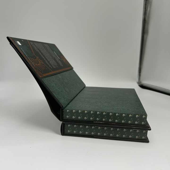 Custom Hardcover Book Printing Service