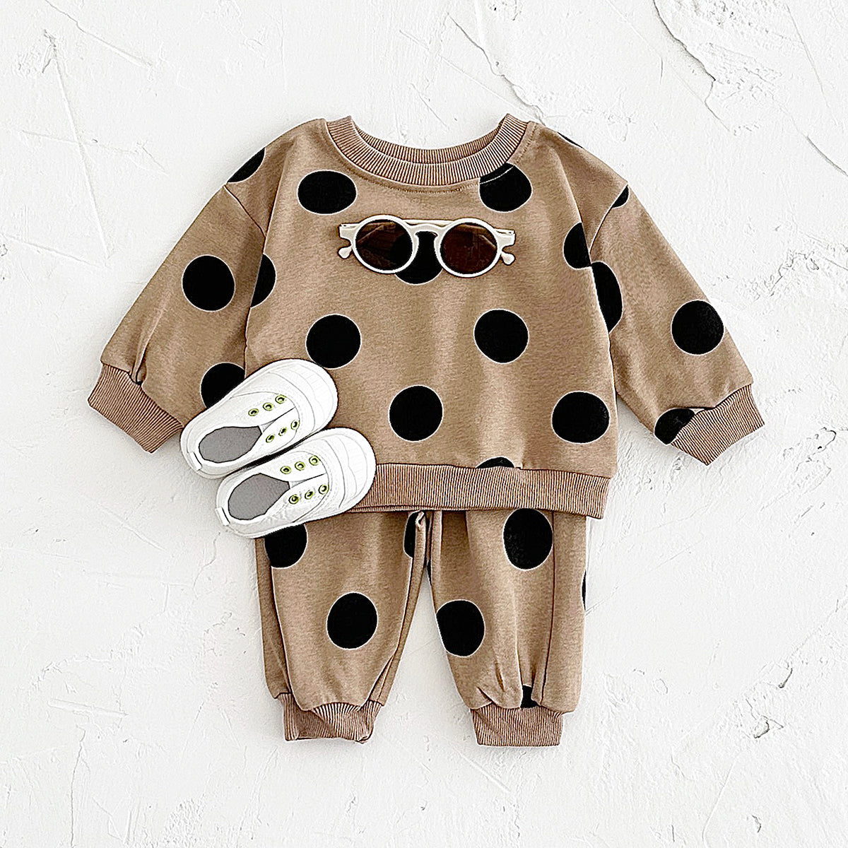 طقم للمواليد