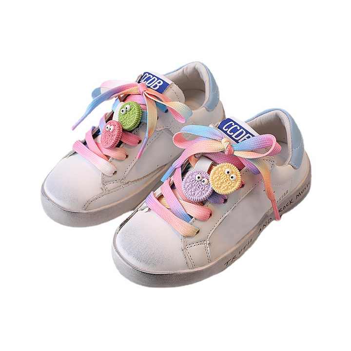 children's sneakers