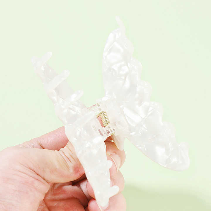 مستلزمات الشعر