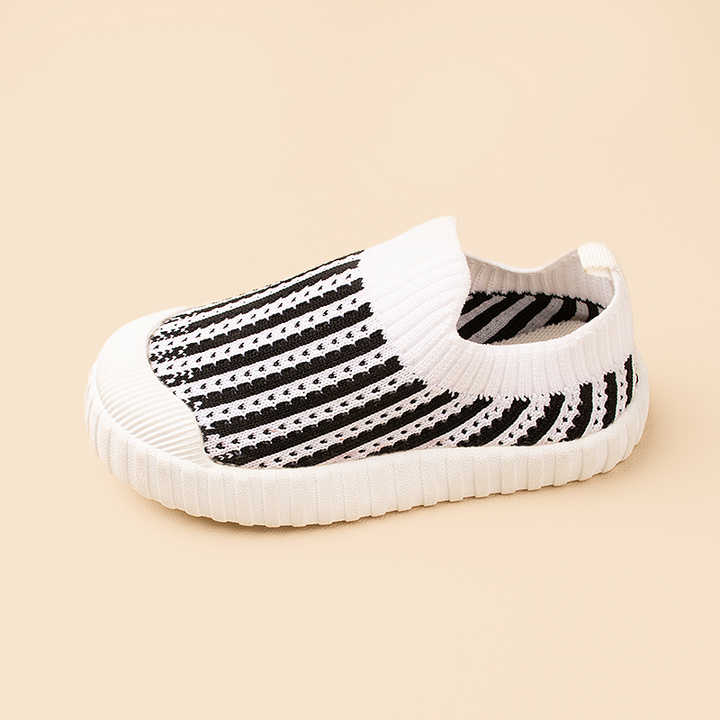 حذاء رياضي اولاد