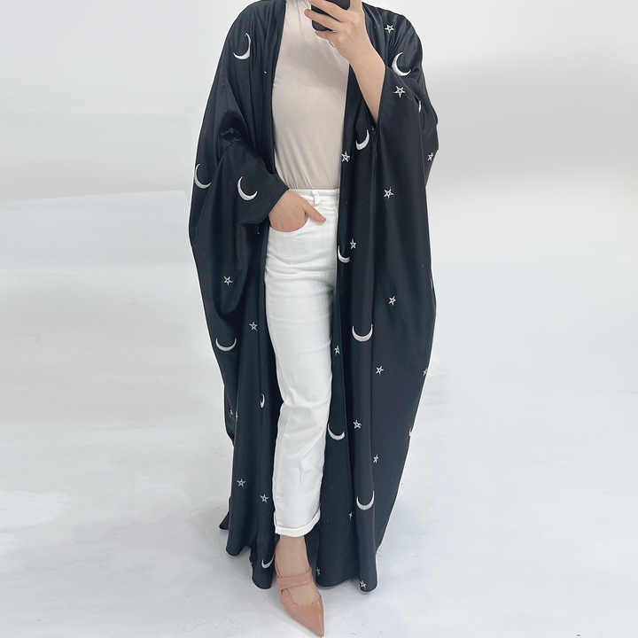 عبايه نسائيه انيقه ملونه