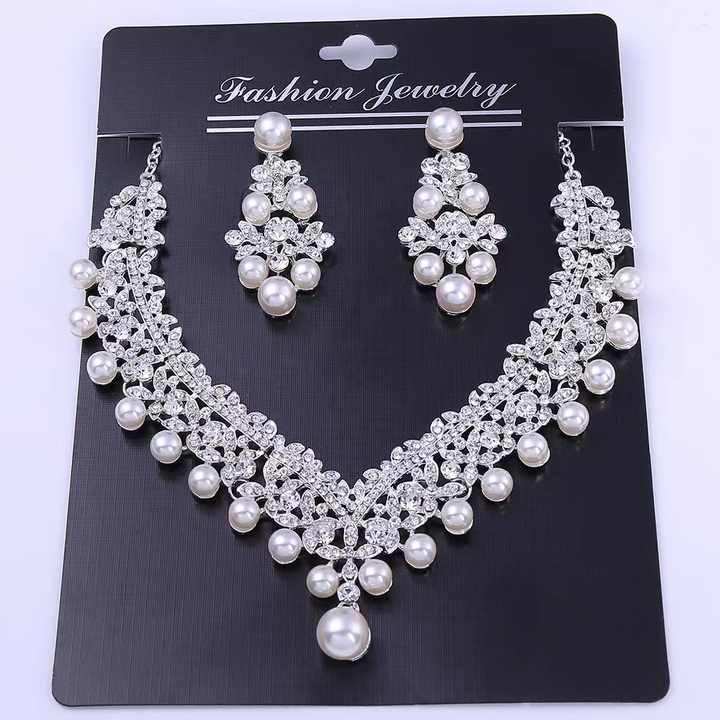pearl necklace
