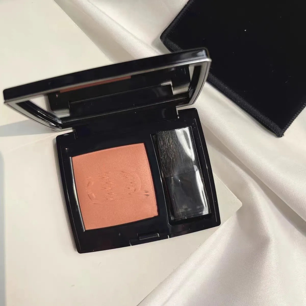 احمر خدود مقاوم للماء - waterproof blush