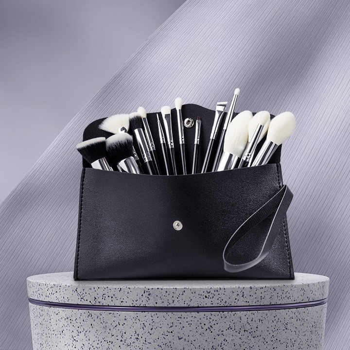 مجموعة فرش مكياج