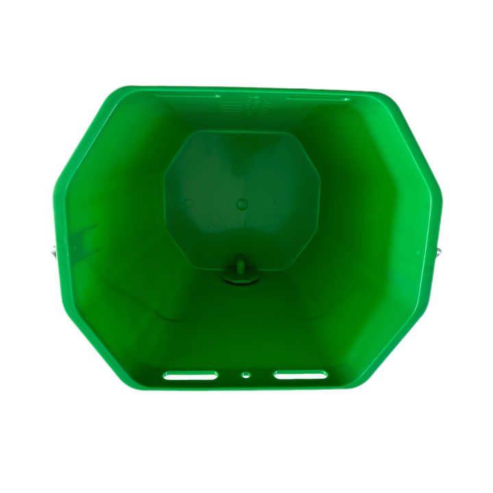 دلو تغذية - اوعيه ومغذيات