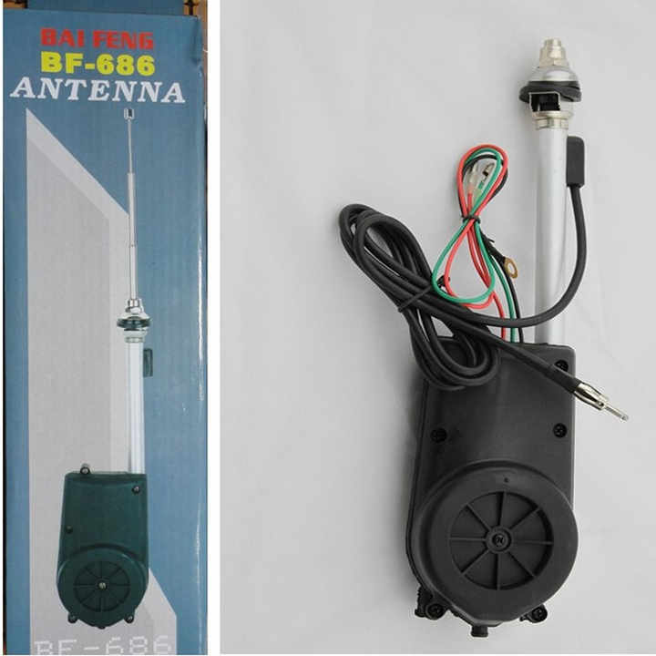Retractable antenna for cars