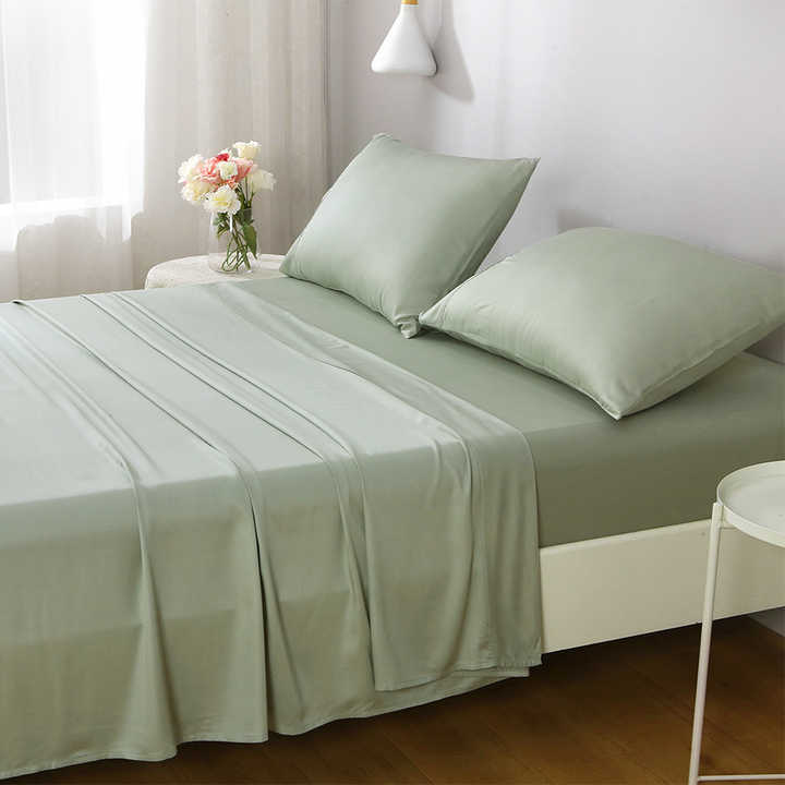 اطقم مفارش مكونة من اربع قطع