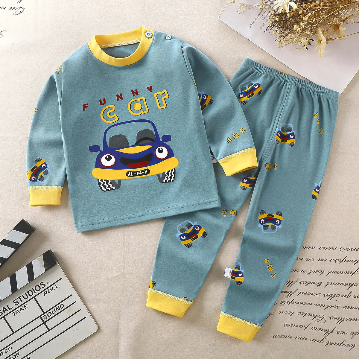 بيجامات أطفال بأكمام طويلة-Long-sleeved children's pajamas