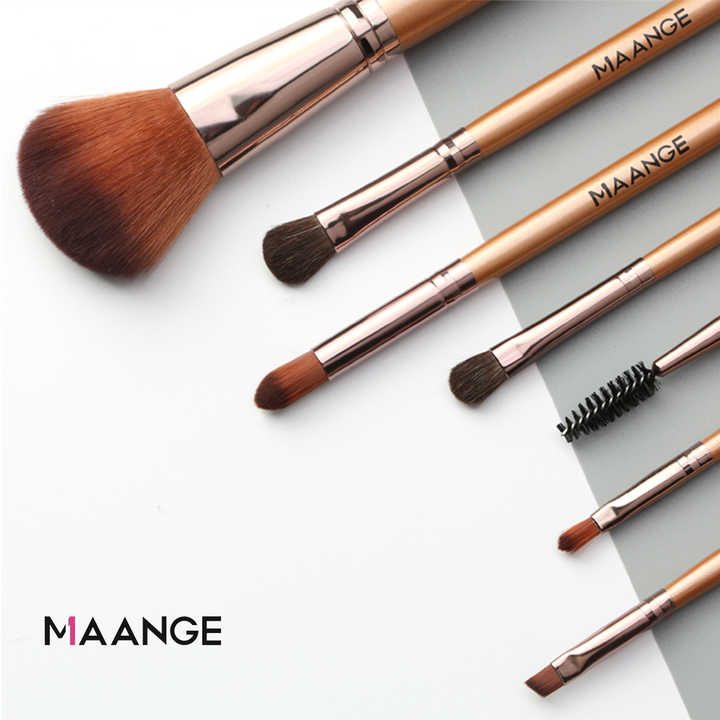 مجموعة فرش مكياج