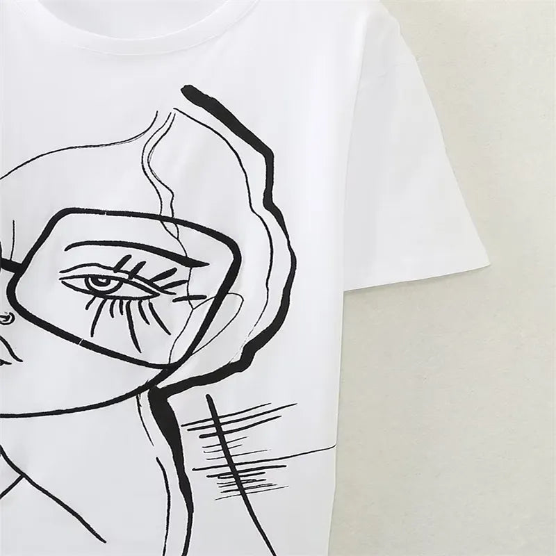 تي شيرت نسائي