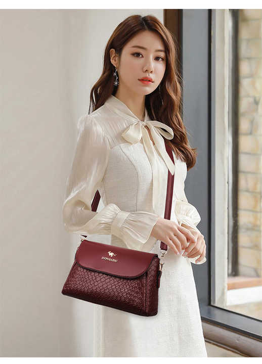 حقائب نسائية أنيقة متعددة الاستخدامات