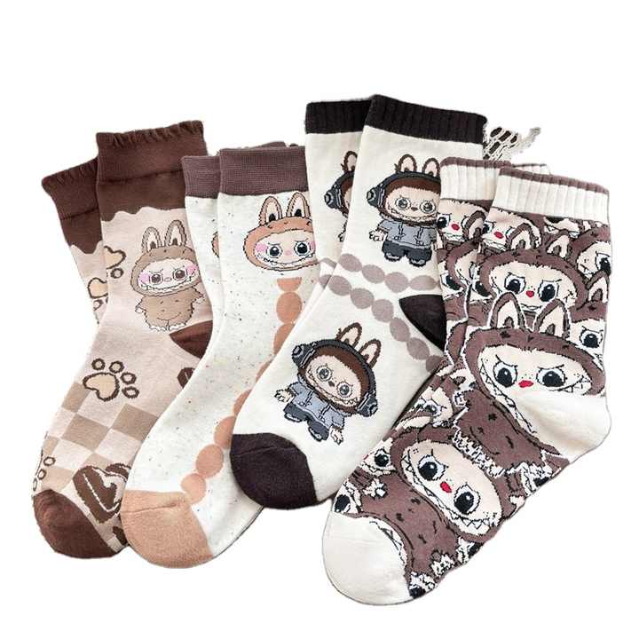 Absorbent Adult Average Size Cotton Socksجوارب لابوبو الكرتونية الجديدة من بوتو للنساء عالية الجودة مناسبة للخريف والشتاء