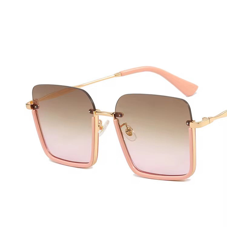 نظارات نسائية انيقه بتدرج الوان - Elegant women's glasses with gradient colors