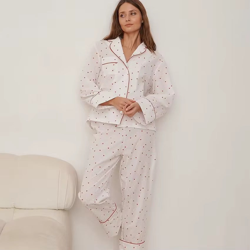 ملابس نوم نسائية Women's sleepwear