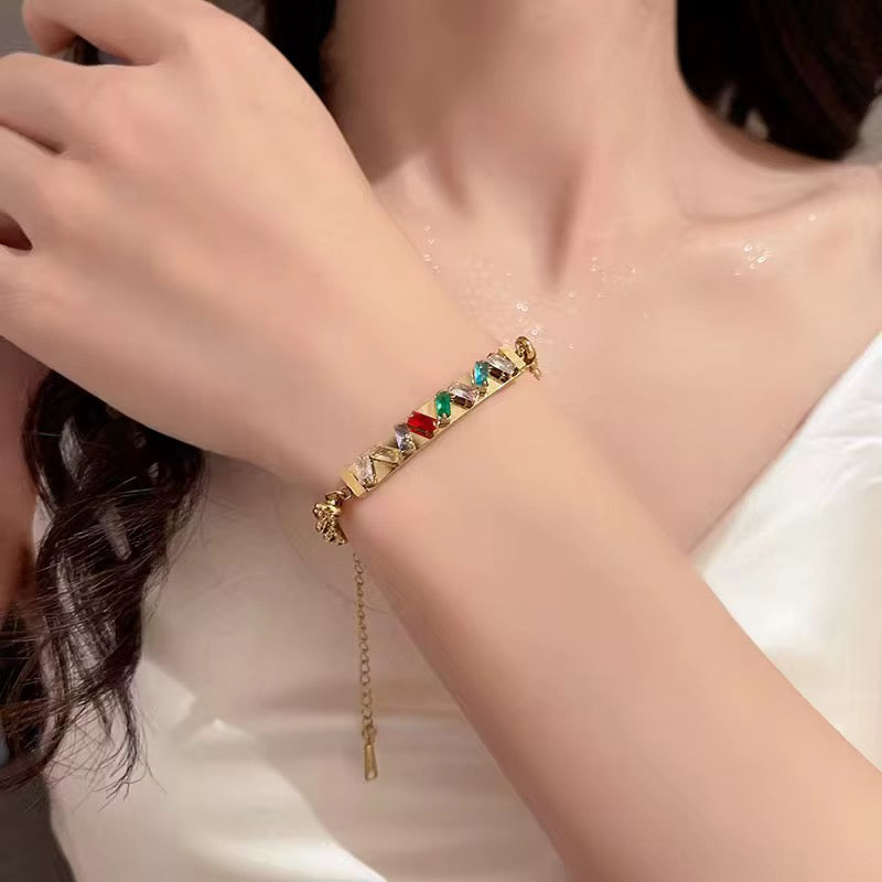 اسوار نسائي