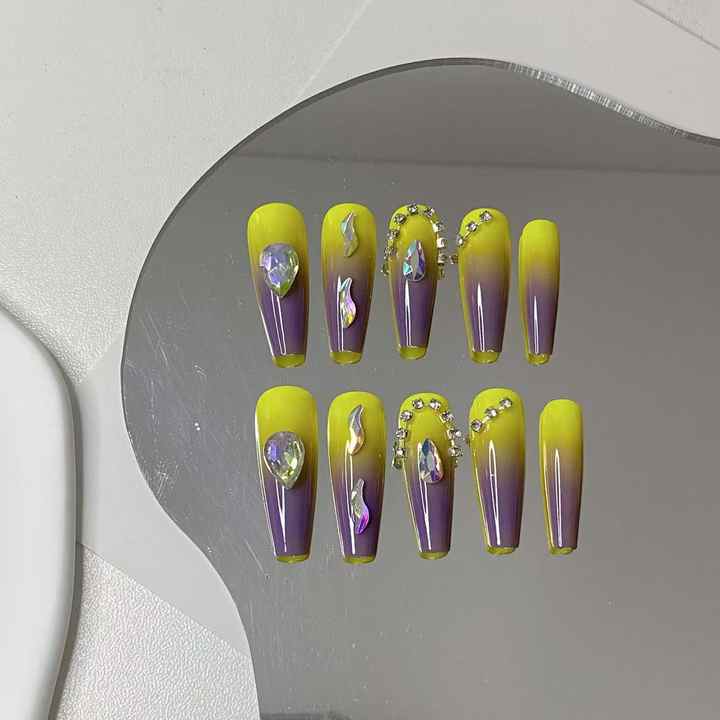 Women Artificial Nails