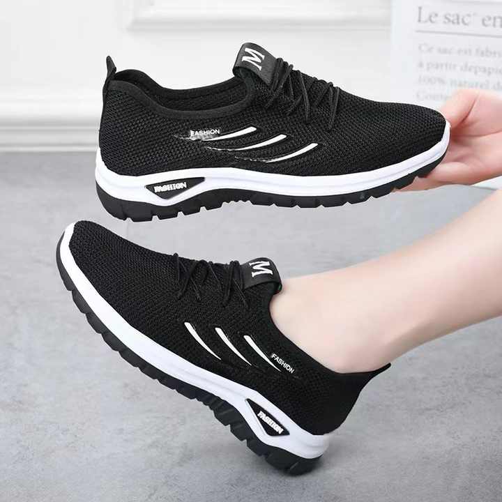 Women's summer sneakers