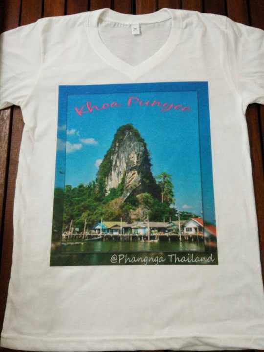 T-shirt.