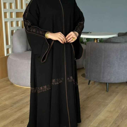 عباية سودا انيقة
