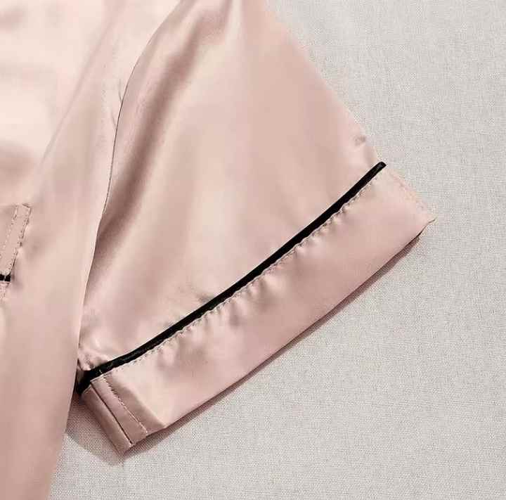 ملابس نوم نسائية  Women's Sleepwear