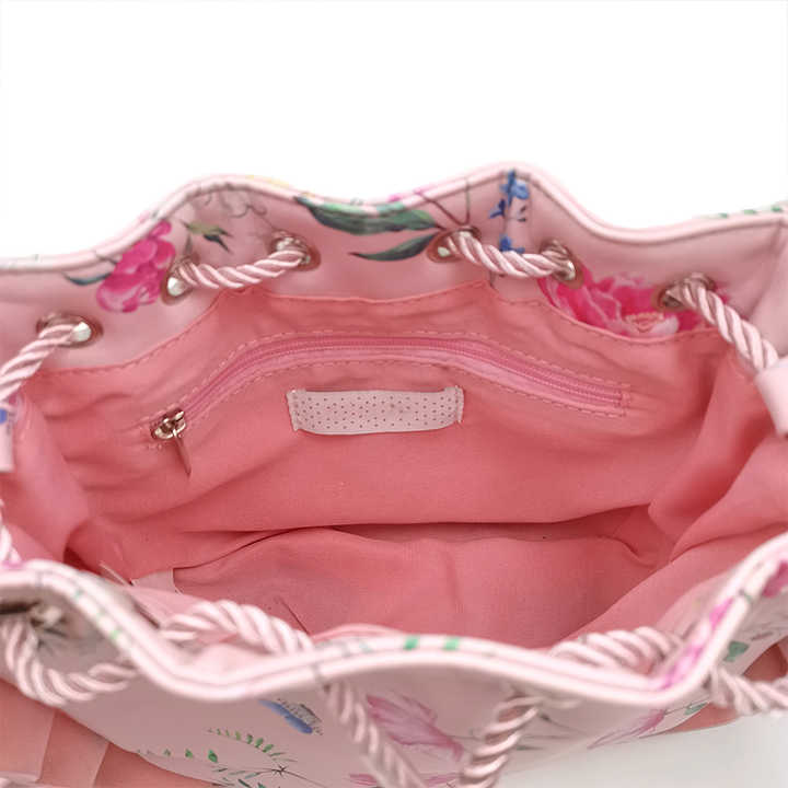 Women's handbags 
