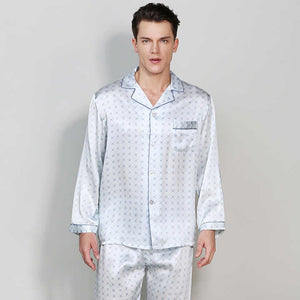 Luxury men's sleepwear 