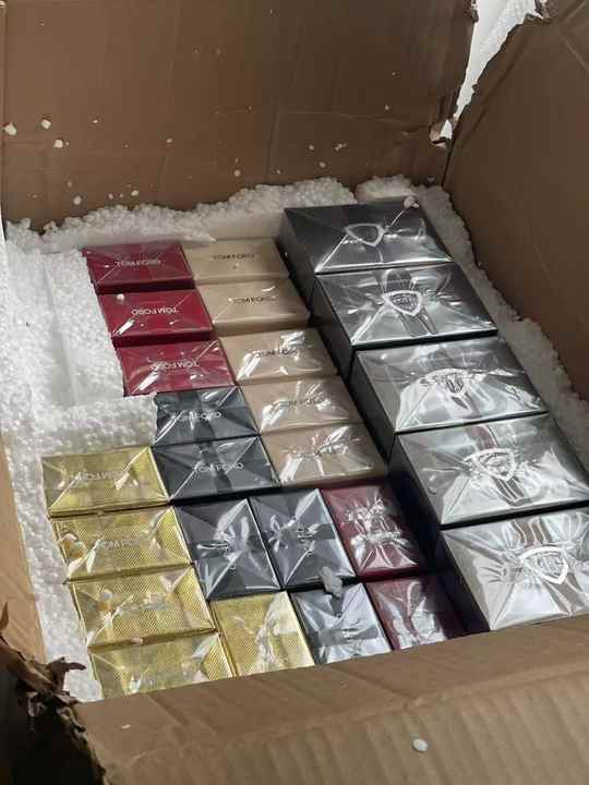 Perfumes 