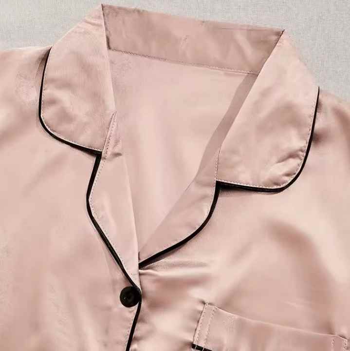 ملابس نوم نسائية  Women's Sleepwear