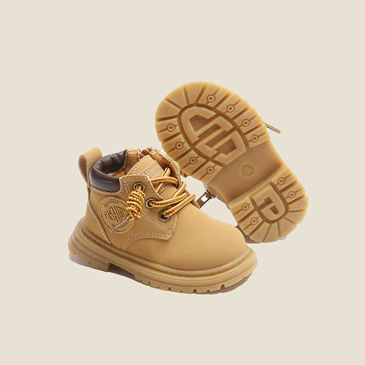 lightweight shoes 
