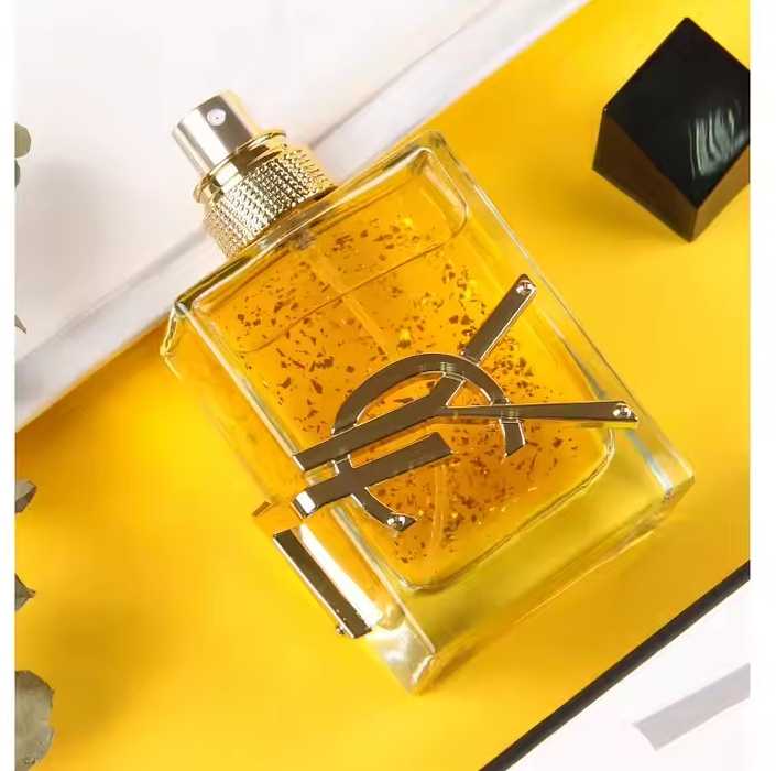 Floral perfume 