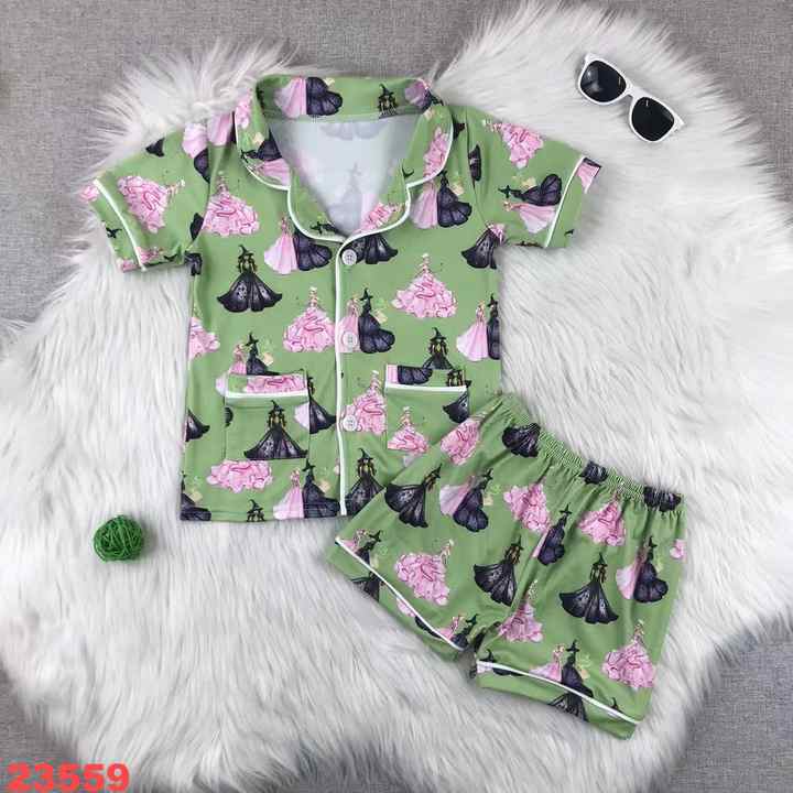 ملابس نوم للأطفال