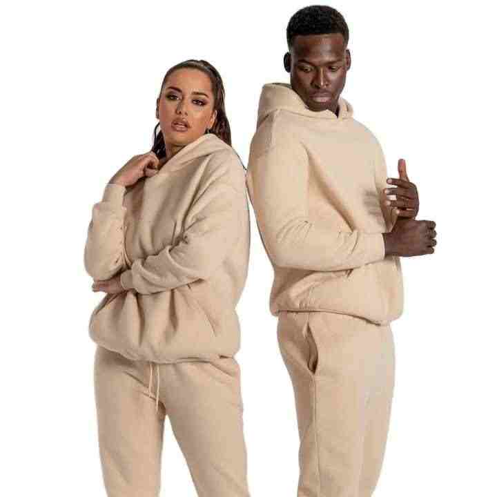 طقم ملابس رياضية للشتاء للزوجين - Winter sportswear set for couples