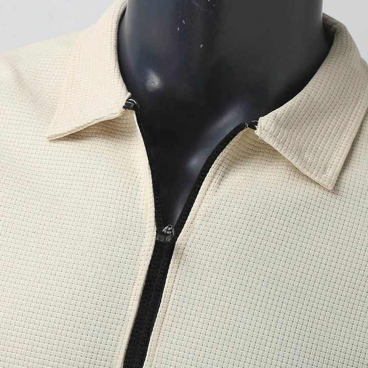 New men's T-shirt 