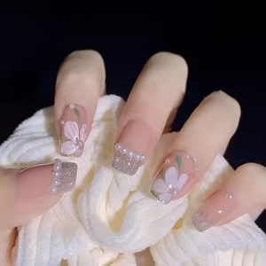 Artificial Nails 
