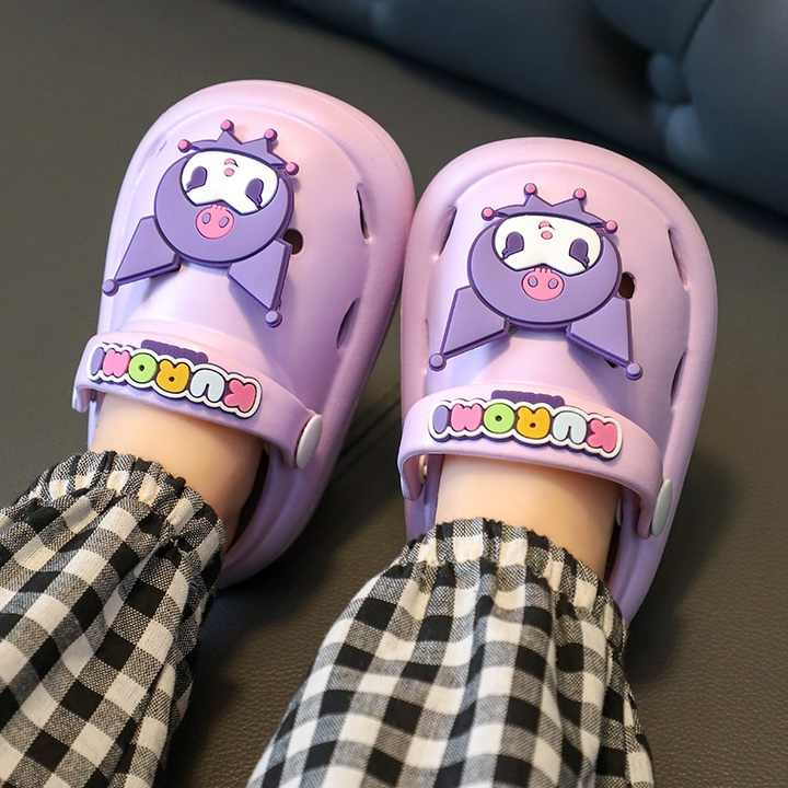 summer slippers 