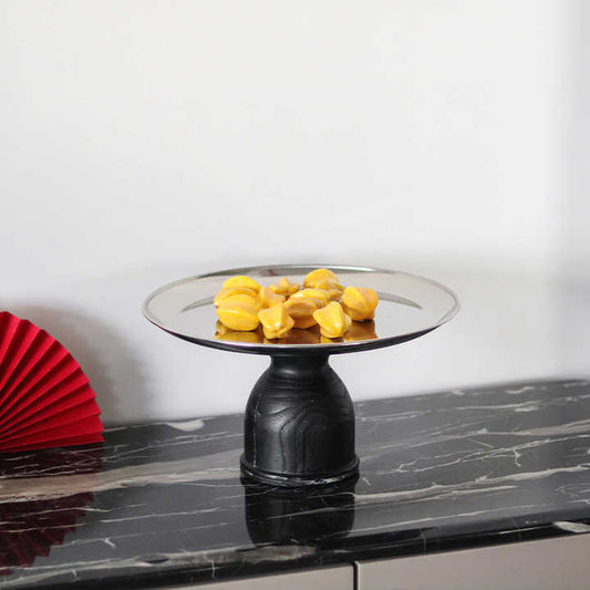 Serving plates 