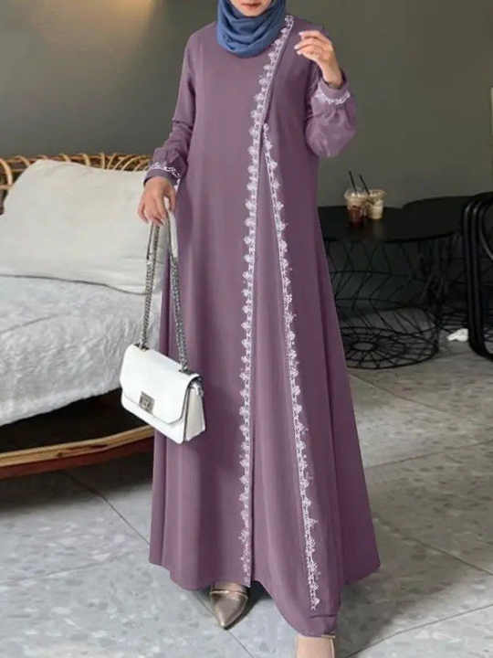 عبايات ملونة  نسائيه