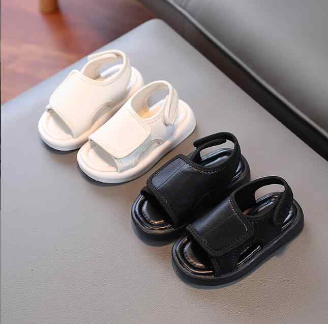 Comfortable shoes for children, leather sandals for boys 