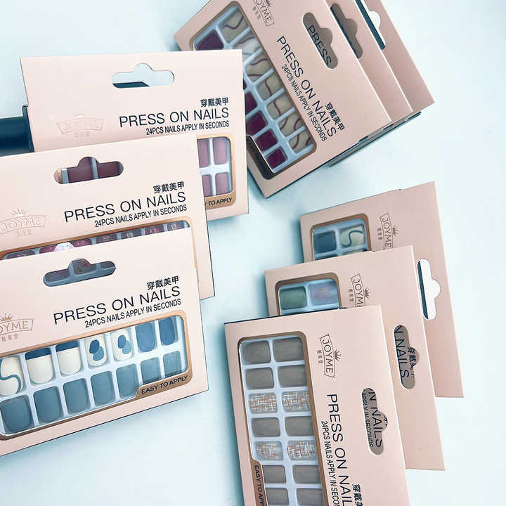 Private Label - Artificial Nails 