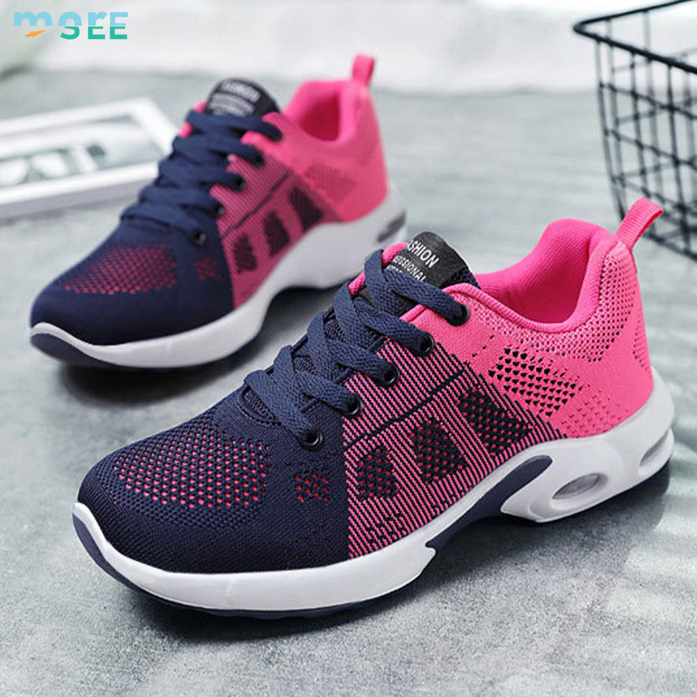 حذاء رياضية نسائي