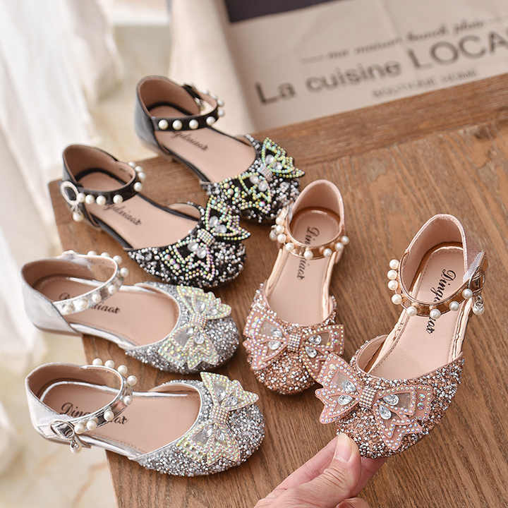 أحذية أميرة أنيقة للفتيات Stylish princess shoes for girls