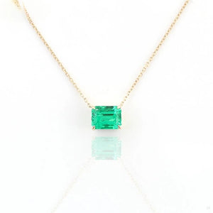 Gold solitaire necklace