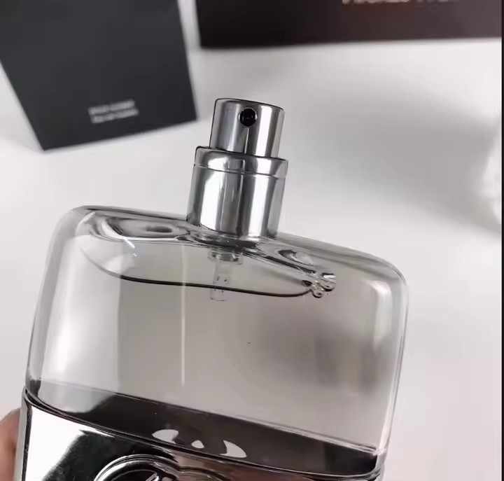 Men's perfume 