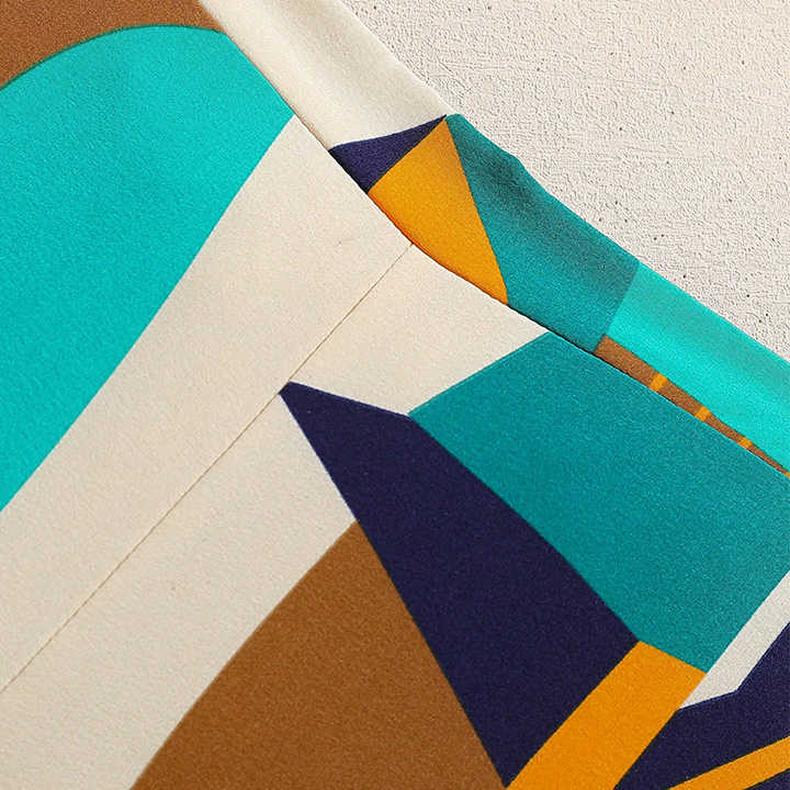 سروال طويل بأكمام قصيرة