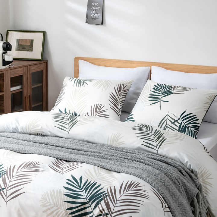 Countryside Collection, Brushed Polyester Flower Duvet Cover, Luxury Bedspread Set 