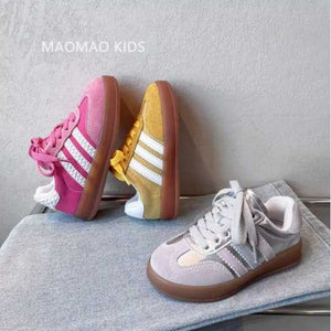 Spring and autumn sports training shoes for girls. 